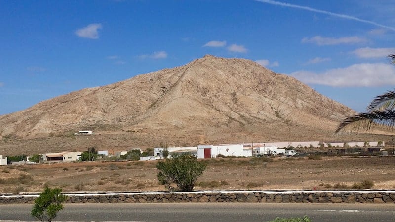 Tindaya Mountain and monument to Unamuno