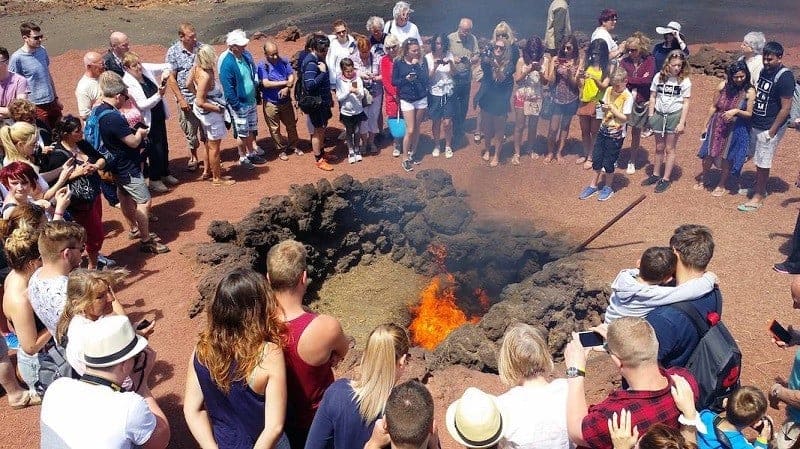 Experimentos con el calor de Timanfaya