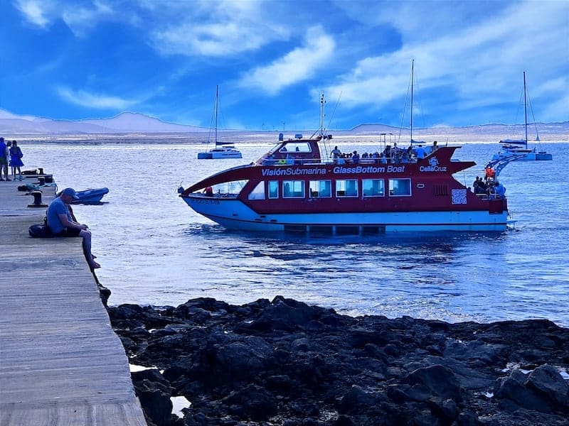 ferrys isla de lobos